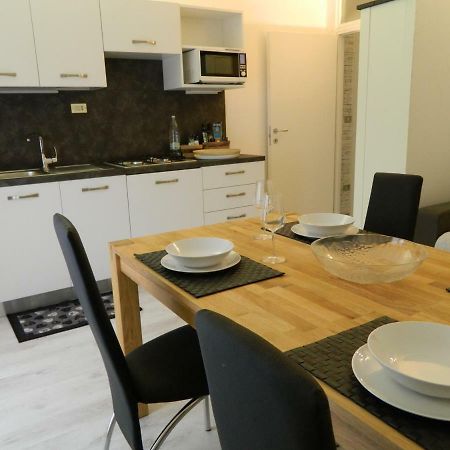 Wind Apartment Torbole Sul Garda Exterior photo